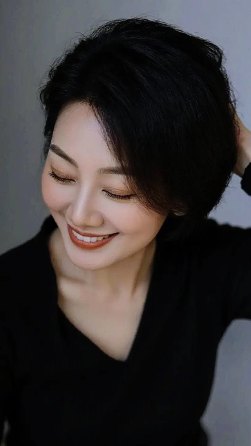 AI低饱和生活照 随变ai随便玩 伙伴计划广告分成玩法达人