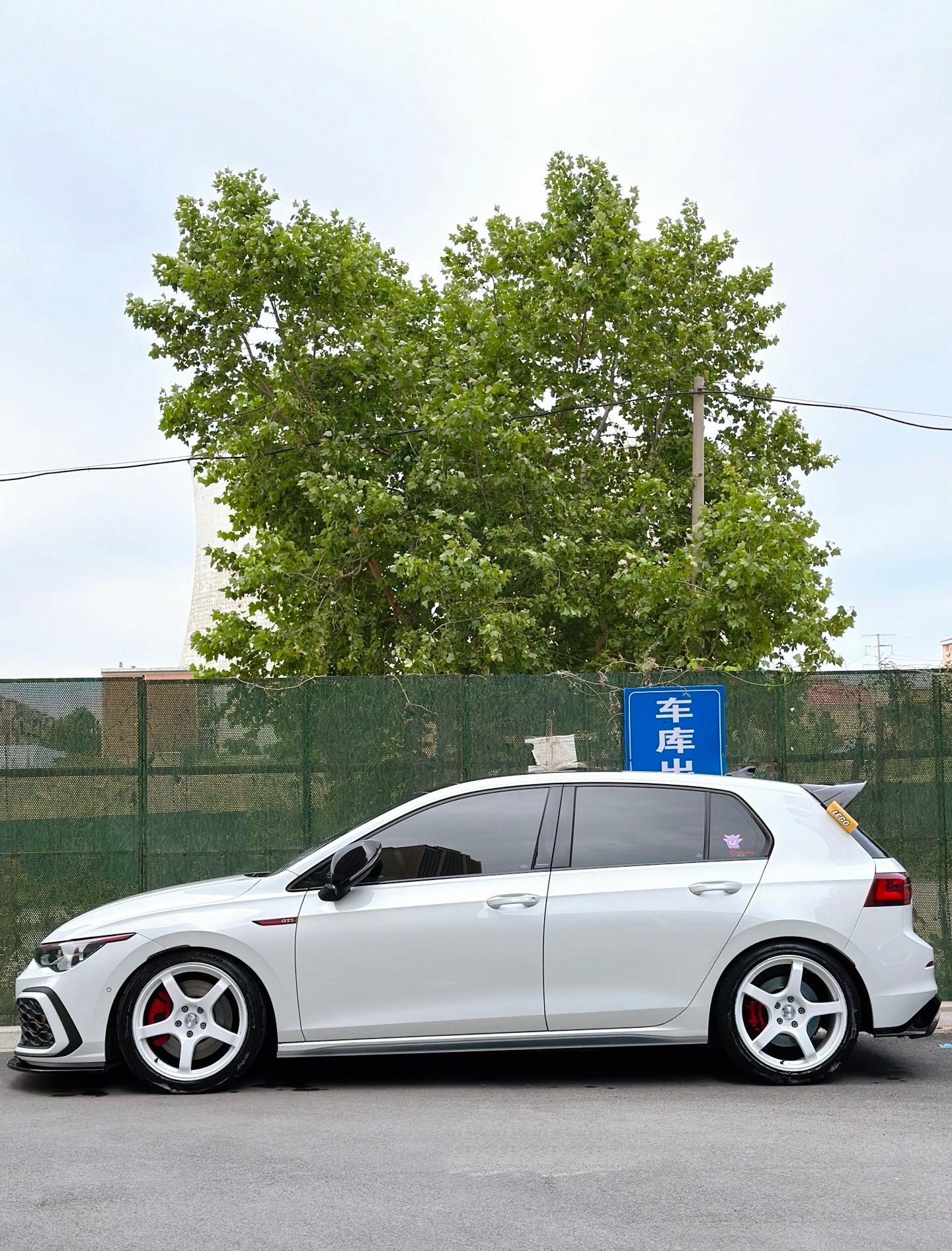 你们的GTI落地多钱