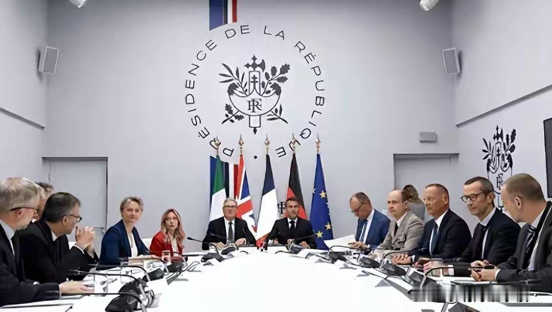 伊朗的大麻烦来了，英法等40国联军要开赴霍尔木兹海峡，看似“中立防御”，实则不简