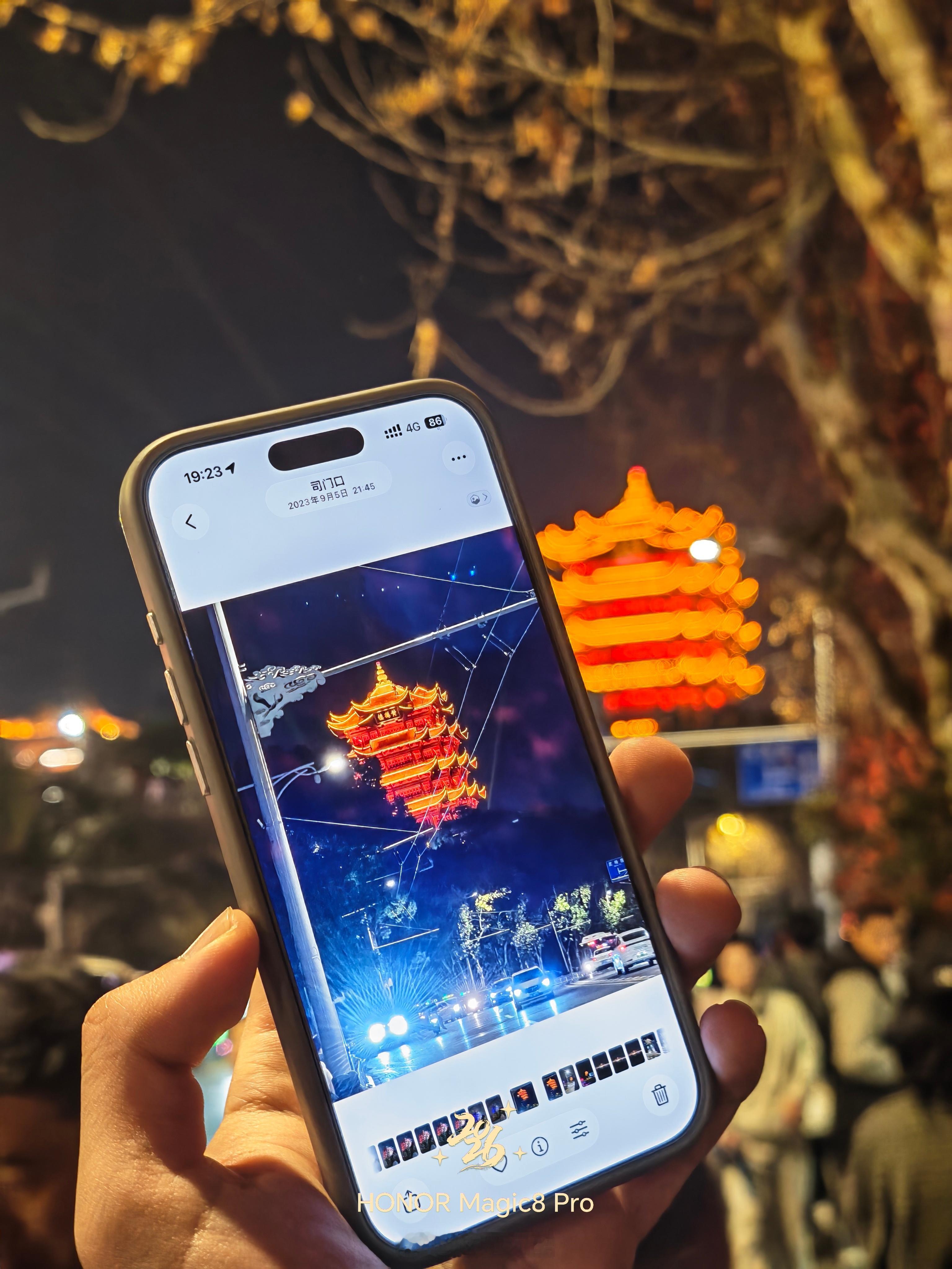 故地重游恰好似刻舟求剑23年还来过 一转眼都到26年了 时间啊～ 武汉·黄鹤楼