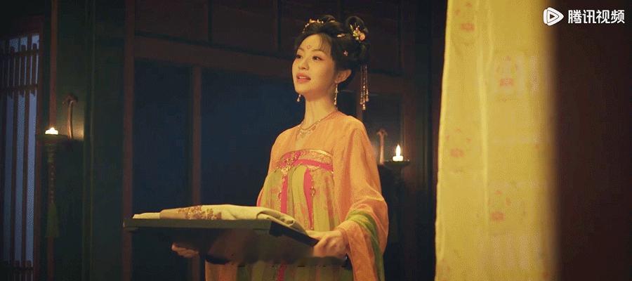 谁家女主光明正大看男主洗澡《子夜归》武祯太敢了！男主梅逐雨受伤住她家，她直接大方