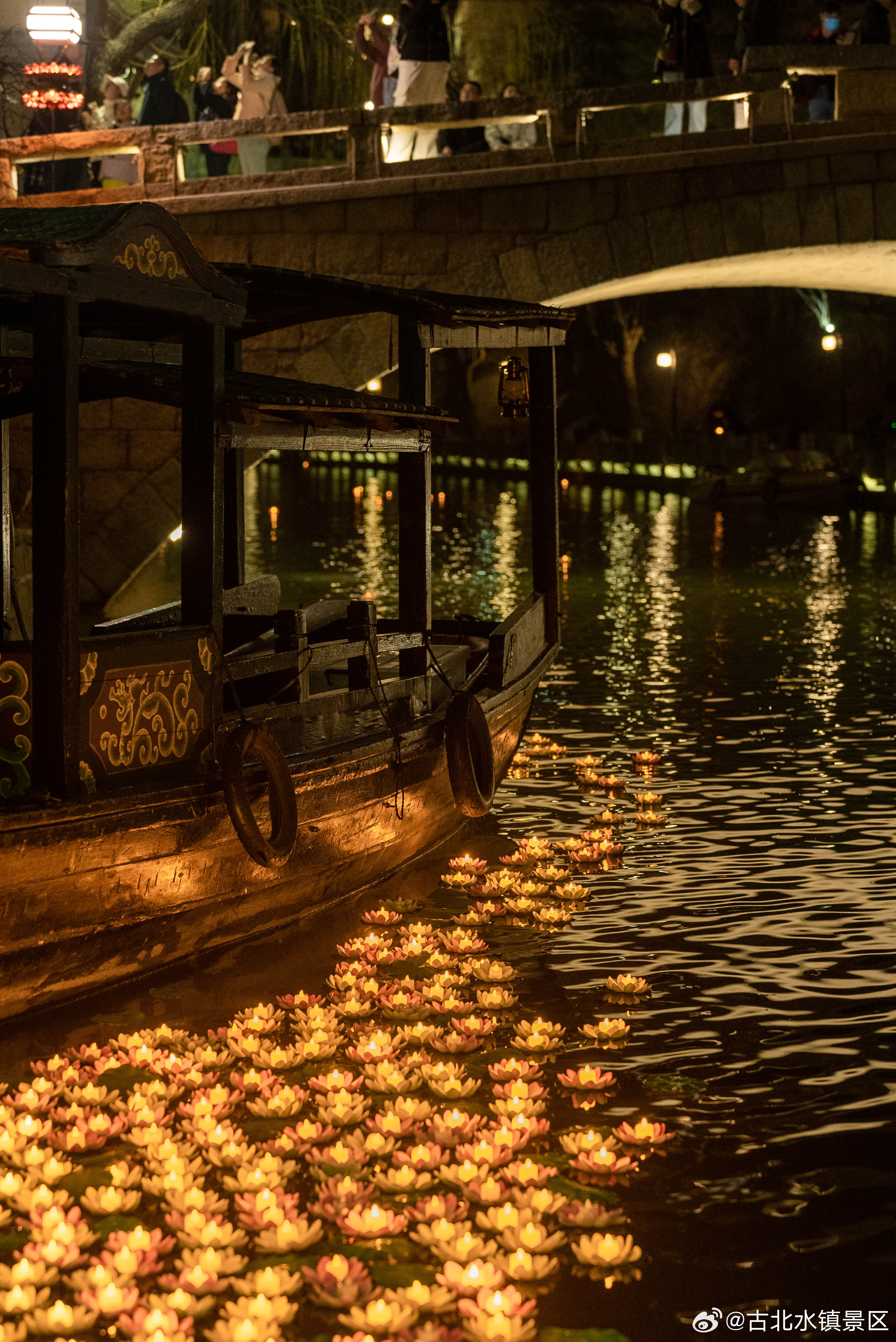 忙碌的一天终有回甘，把烦恼留在今夜周末是时候犒劳辛苦一周的自己晚安，宝子们～#古