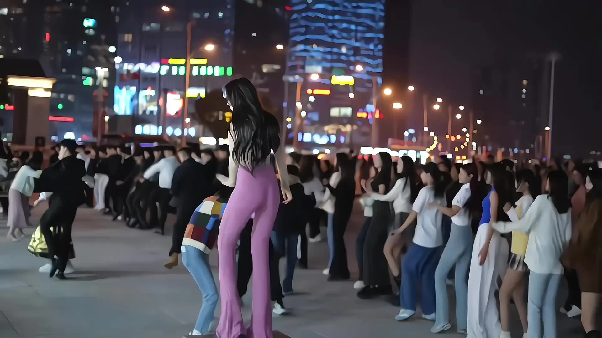 分享给你爱看美女的兄弟