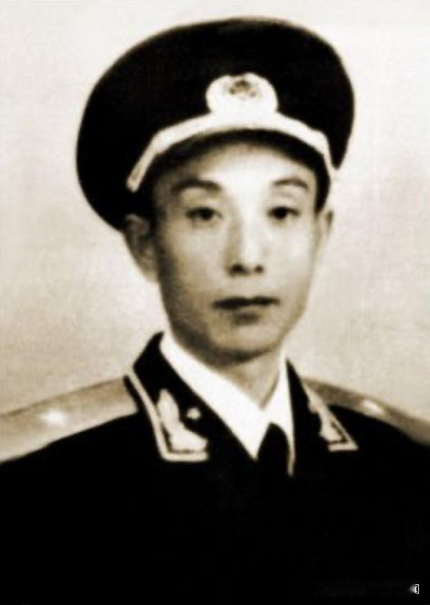 他53岁任黑龙江省第一书记，是黑龙江省历史上唯一一位集省委第一书记、省军区司令员
