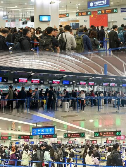 这日本就是非去不可吗？近期记者在浦东机场看到不可思议的一幕，去往日本的航班检票口
