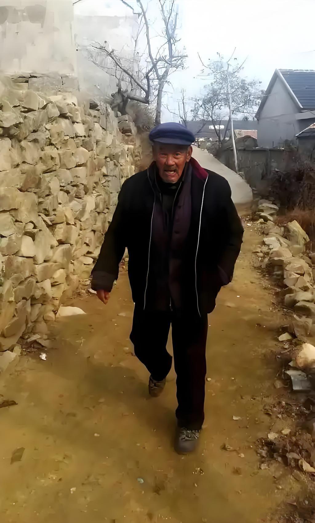 元宵节过村已空，
儿女离家只剩翁，
身上若无千斤担，
………？

上联：年过他乡