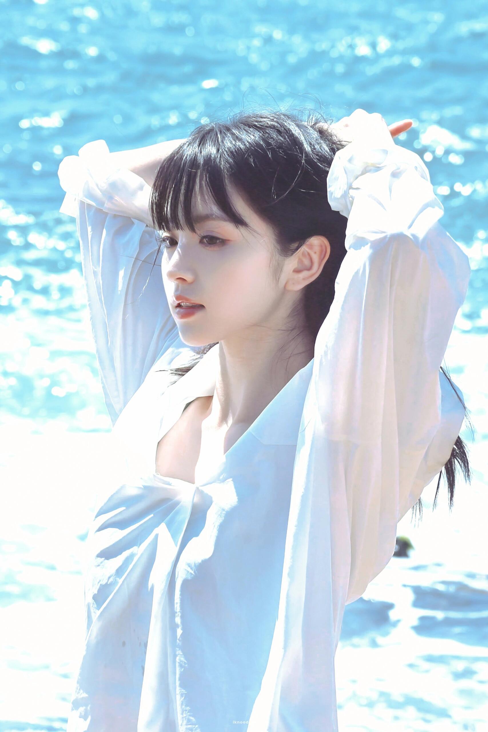 -𝐰𝐞𝐜𝐡𝐚𝐭女生头像｜氛围感陈都灵·田曦薇·欧阳娜娜 