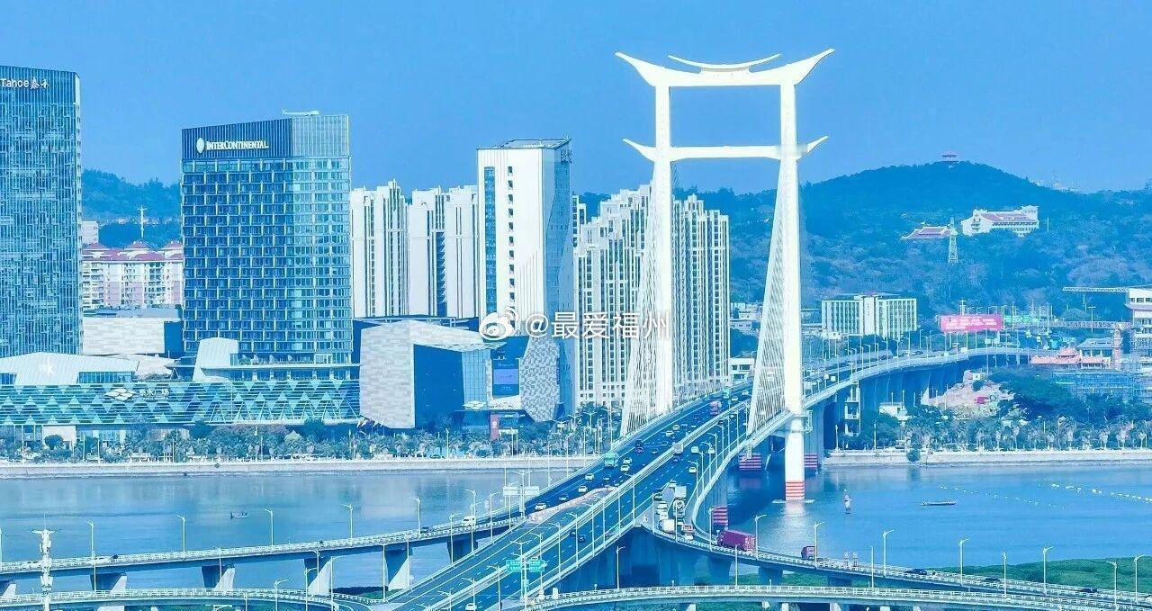 福泉GDP差距在1500亿以内？泉州2025年GDP预计为1.35万亿 

根据