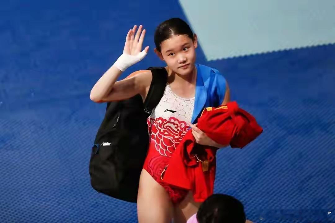 张家齐退役：21岁谢幕跳台，15年传奇终成序章 21岁的年纪，多数人仍在探索人生