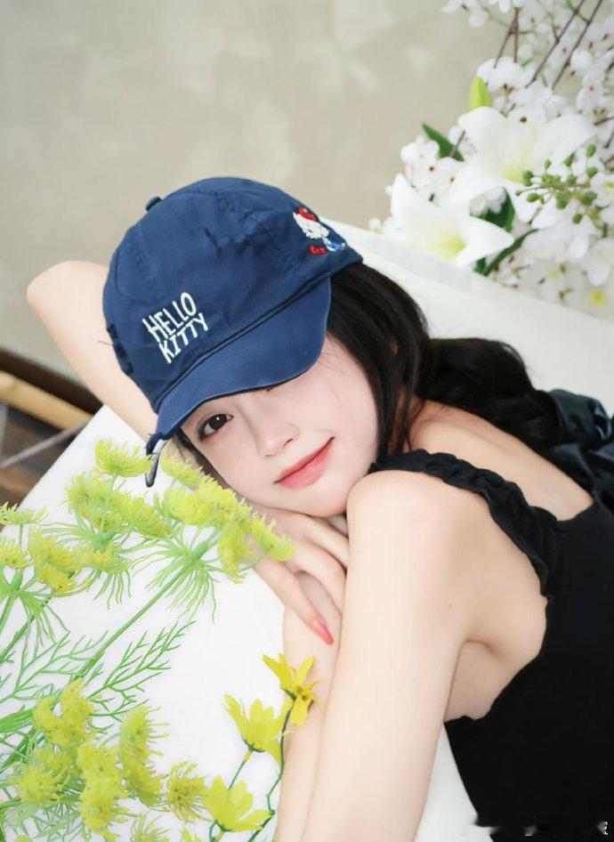 司晓迪粉丝破110万要放年度大瓜司晓迪预告年度大瓜被司晓迪这个预告拿捏了，110