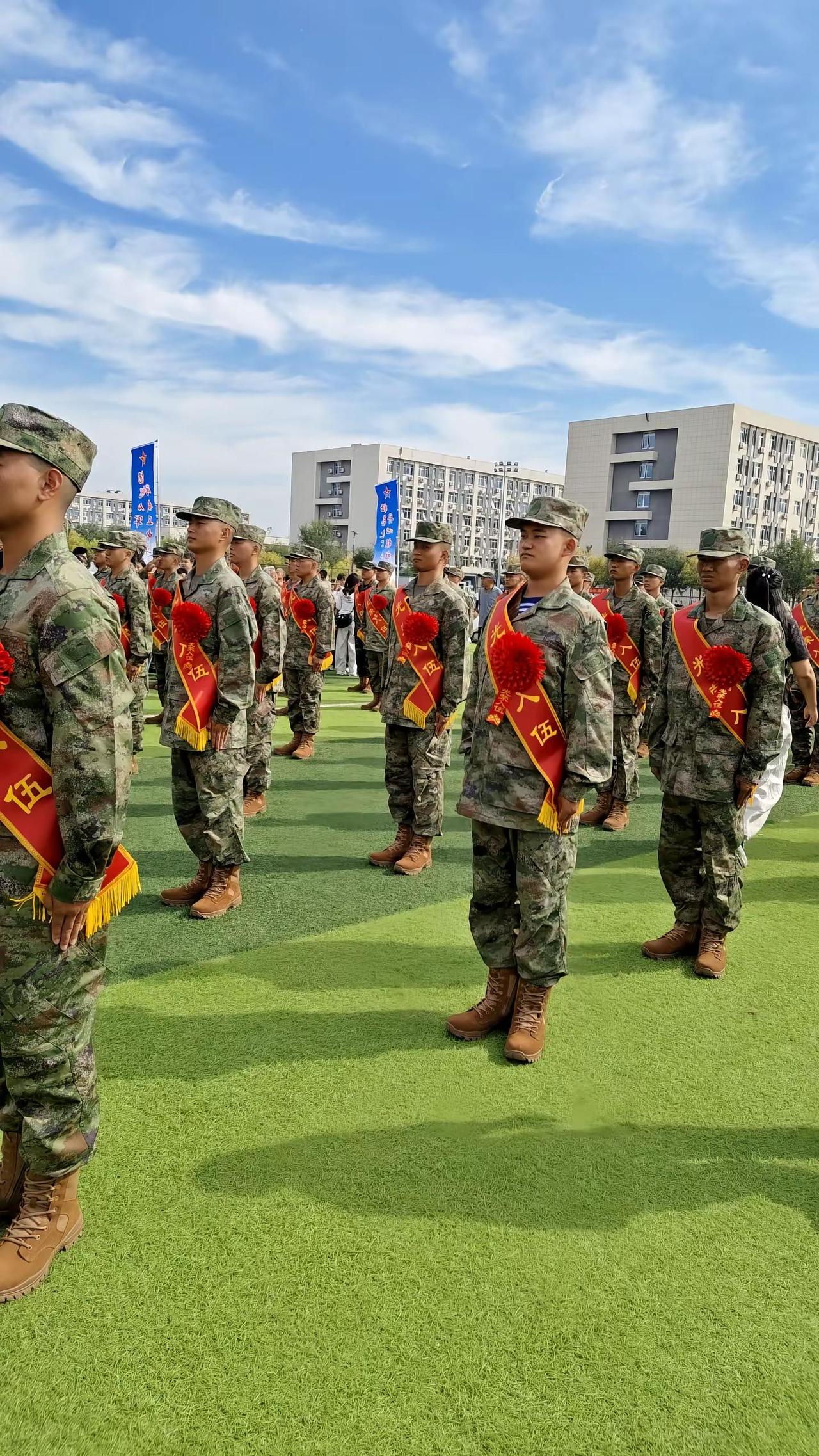 好男儿志在四方，保家卫国有担当👍👍👍
