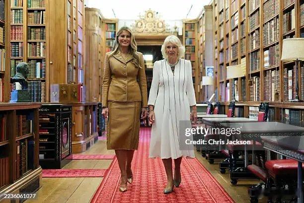 英国王室美国 🇬🇧🇺🇸9月18日，卡米拉王后和美国第一夫人梅拉尼娅·特朗