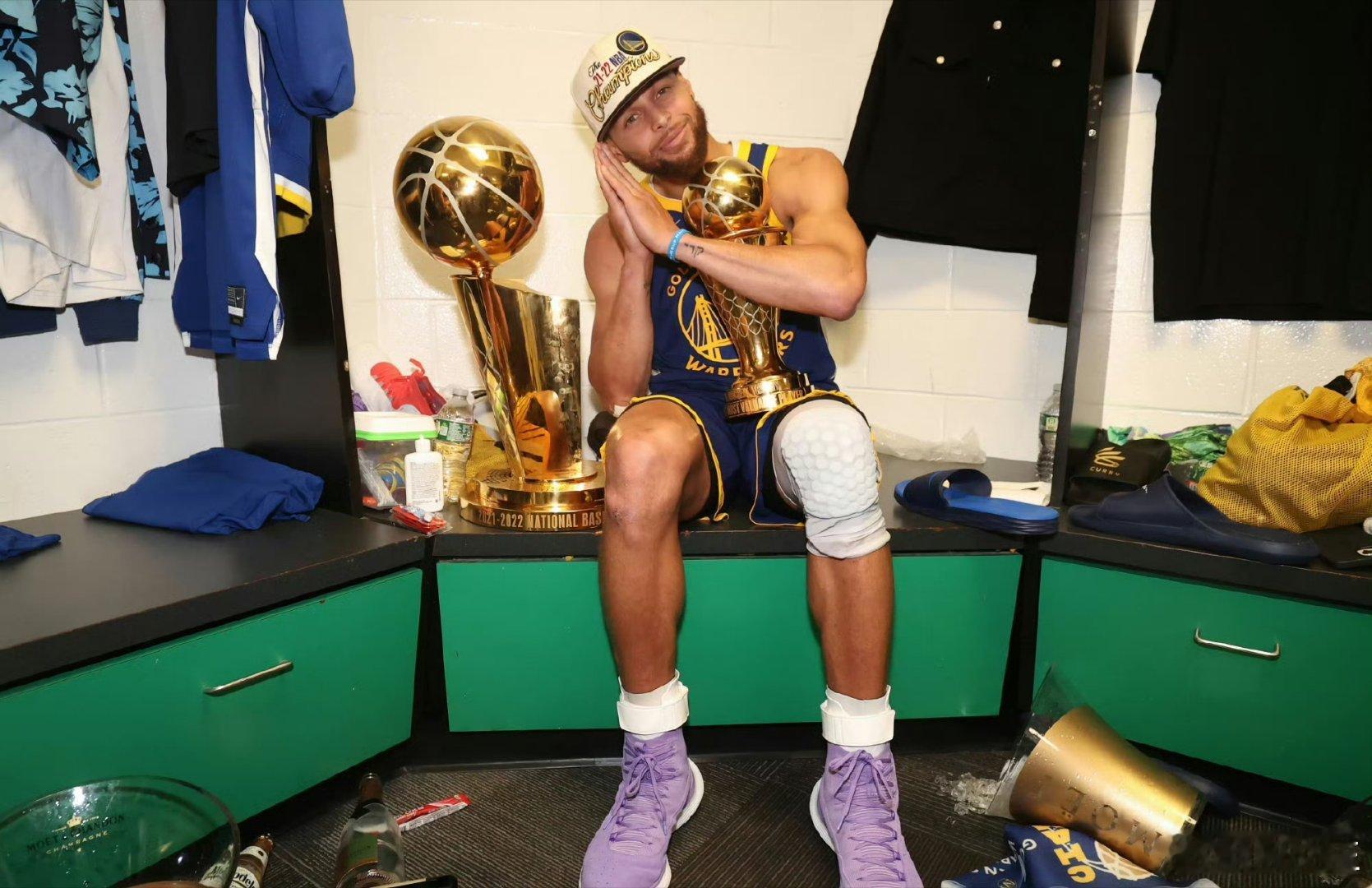 TA记者Sam Amick透露，目前没有任何迹象表明字母哥想加盟勇士队。晚安，旧