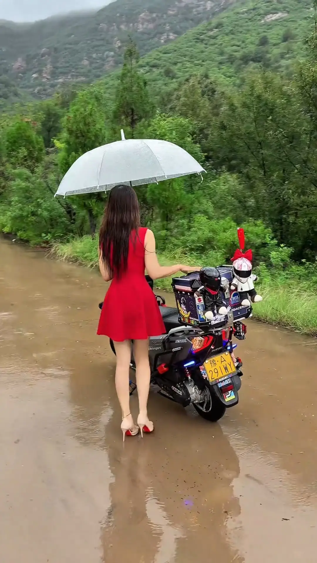 情感脱单雨天拍照