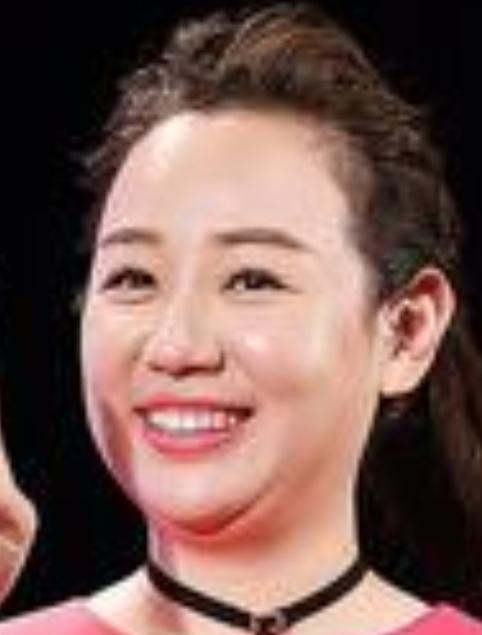 2026年4月23日，演员关凌发布视频，表示“我最正确的决定是生了二胎”。
她在