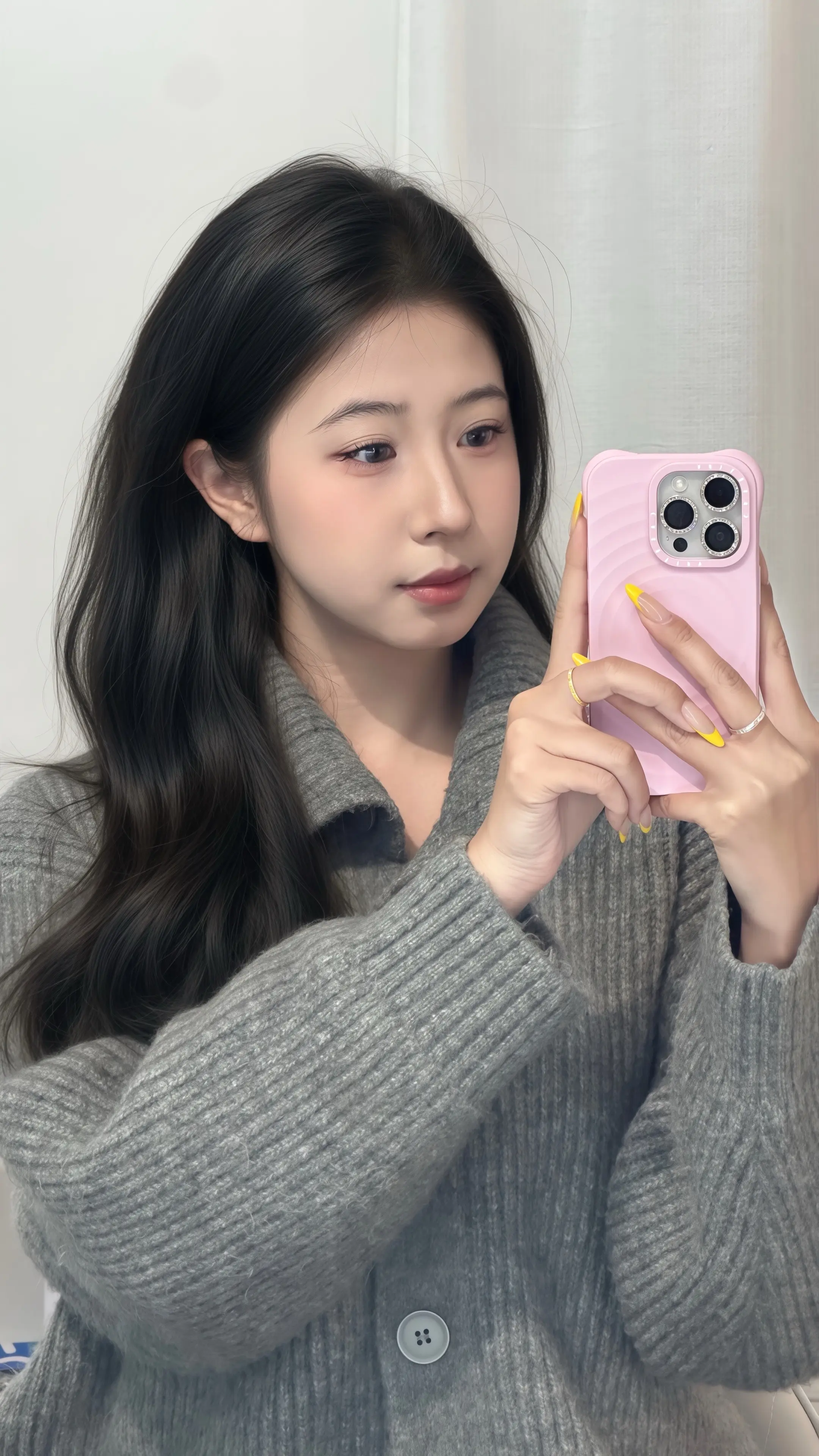 原来我和美女只差一个眉毛。