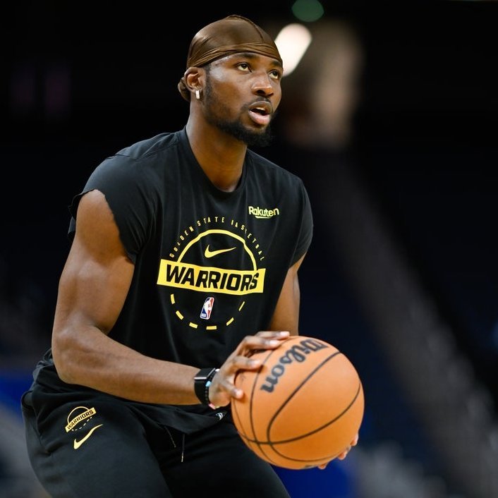 库明加提出申请交易，希望勇士尽快把他交易掉，立刻马上。按照规则，他今天就可以被交