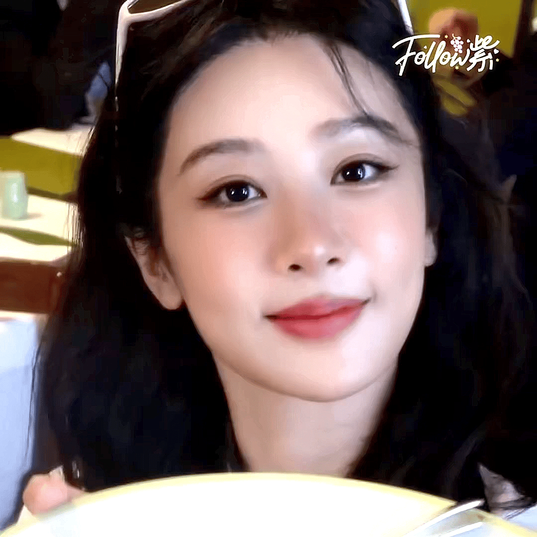 我孩吱的超长vloooooog！杨紫 ​​​