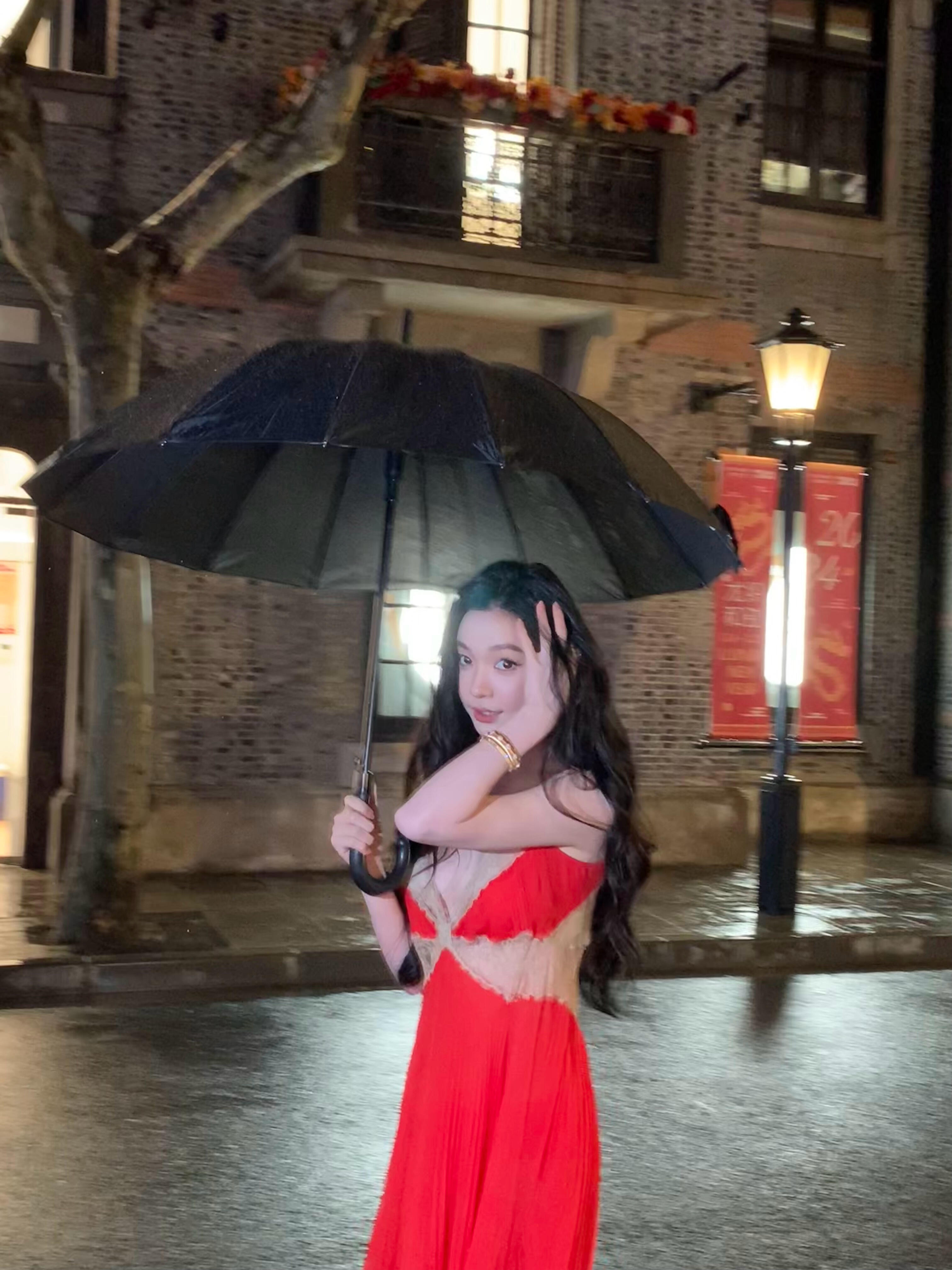 易梦玲Lisa穿搭风格 