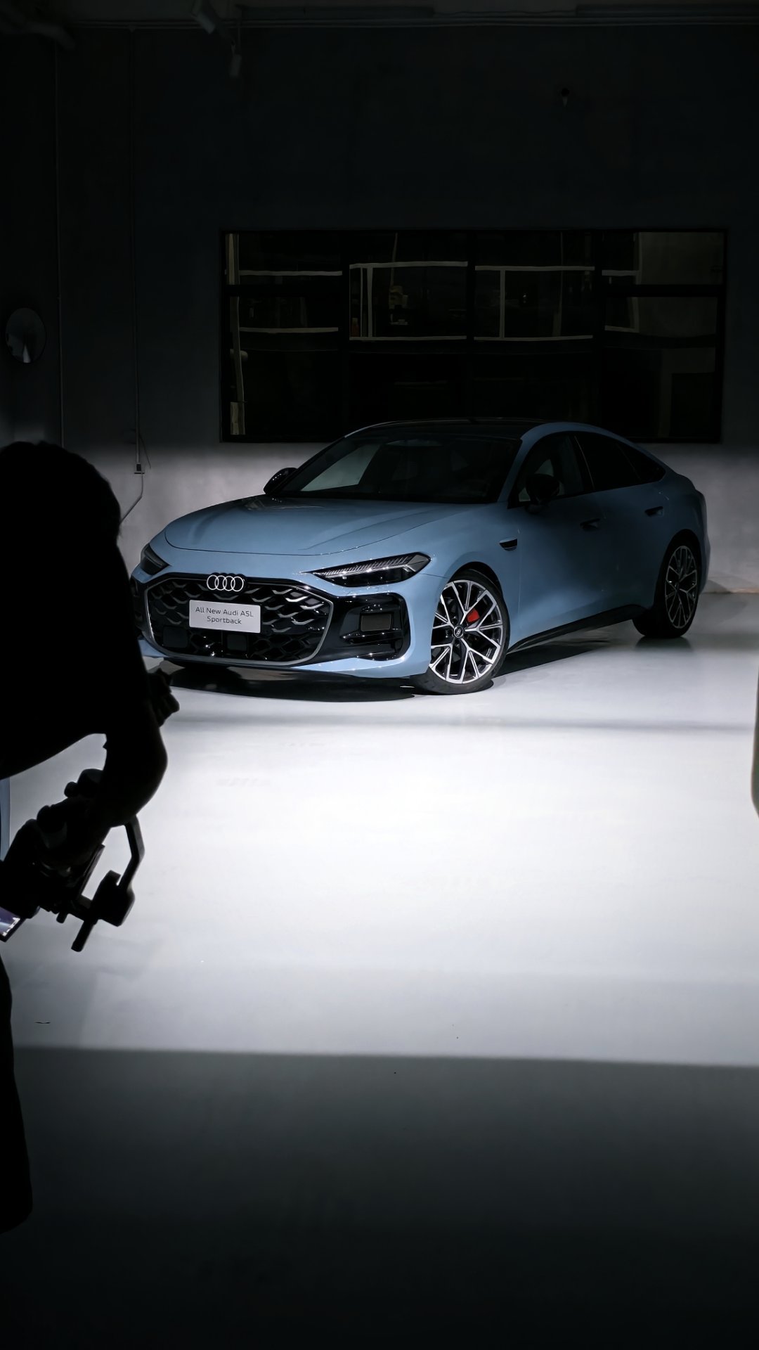 周末真没闲着，感受了下A5L Sportback！！BBA的B级别，很久没有开着