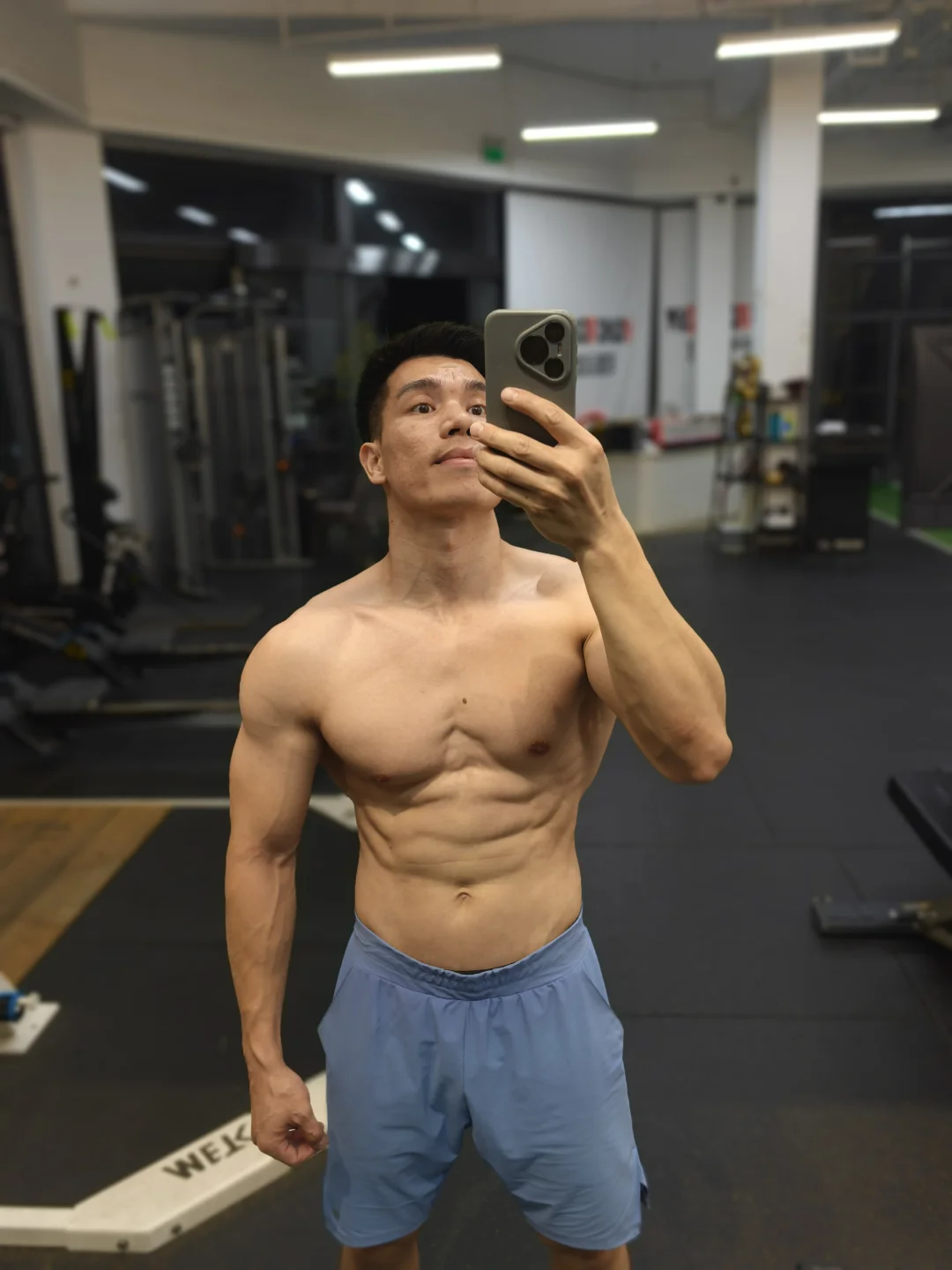 11%体脂率的肌肉线条长这样