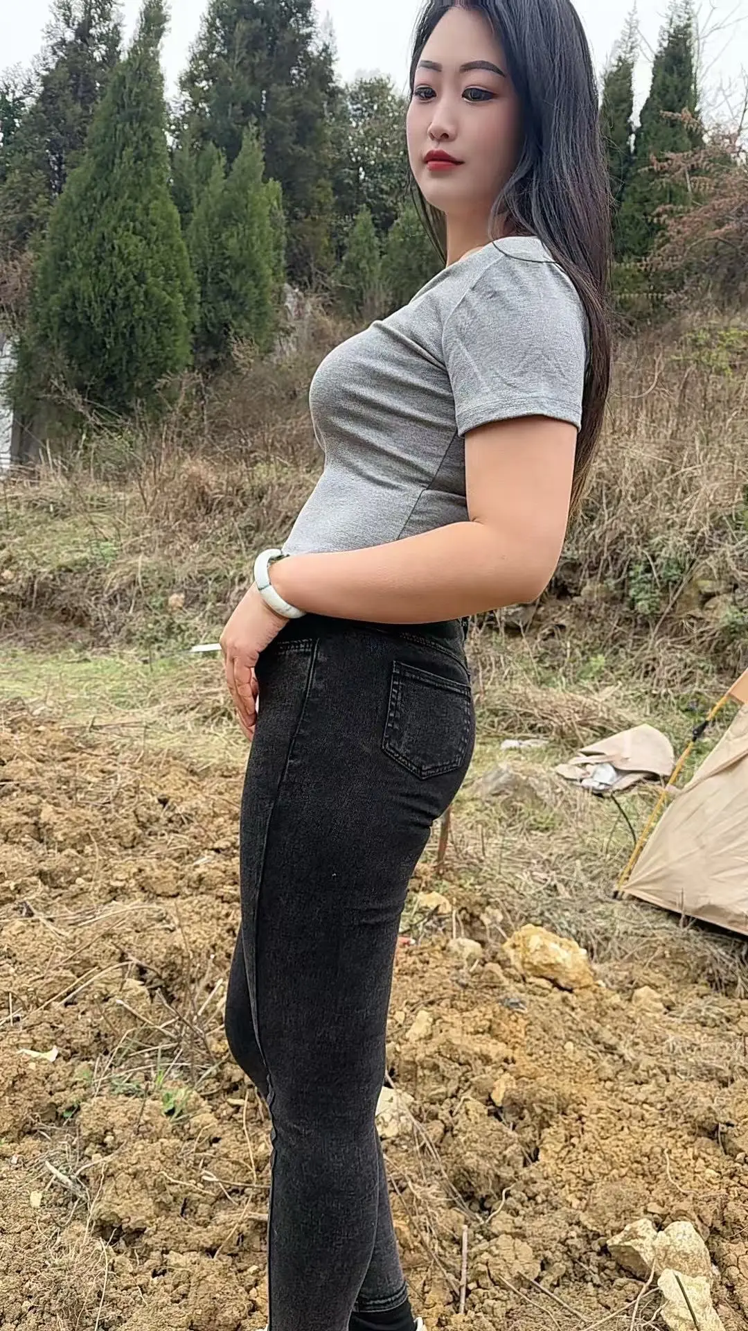 微胖女生的农村生活 农村身材 农村微胖女人