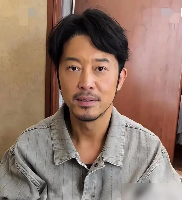 2018年，沙溢拿出3000万，在北京东四环买了一套180平的大房子，装修结束后
