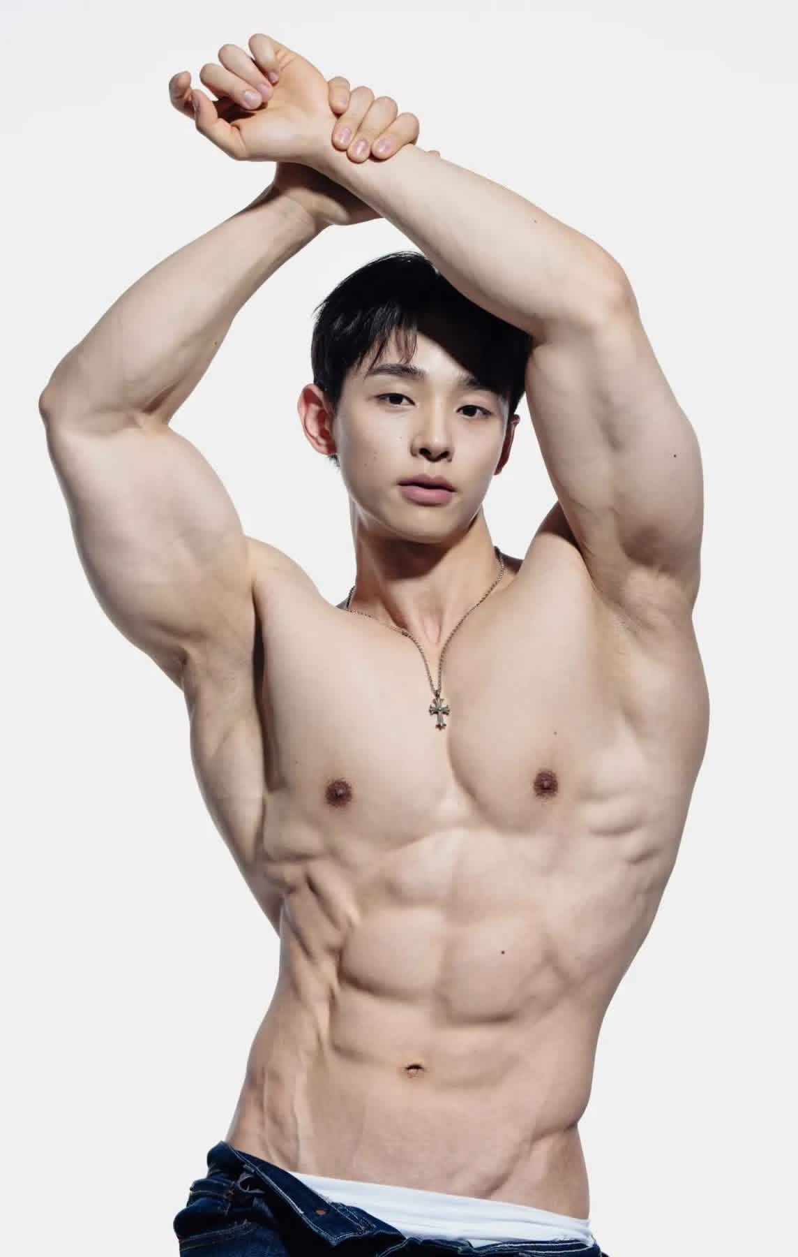⚡IG - hwan.hee.henry 