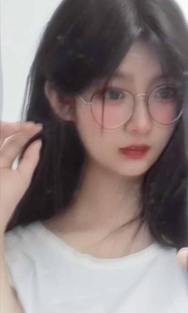 演绎两种不同性格