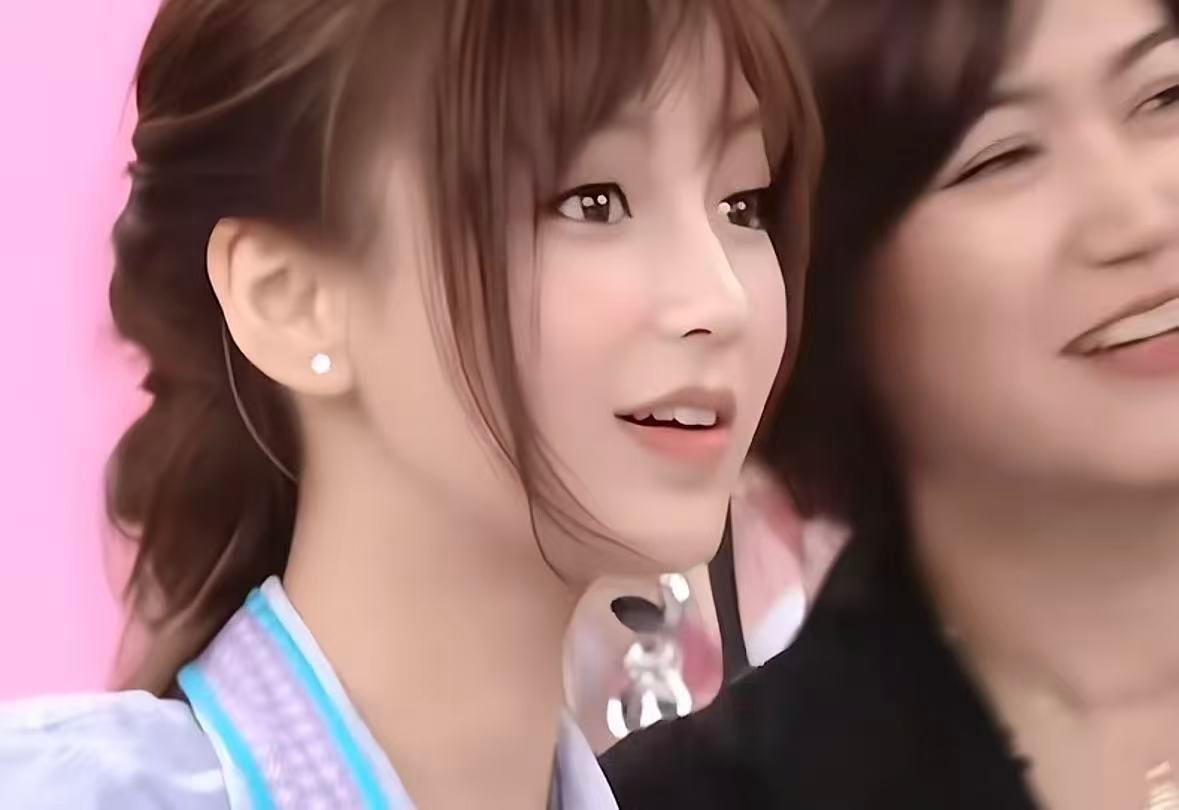 Angelababy撕拉片看的我好爽都让让撕拉片的美神来了 