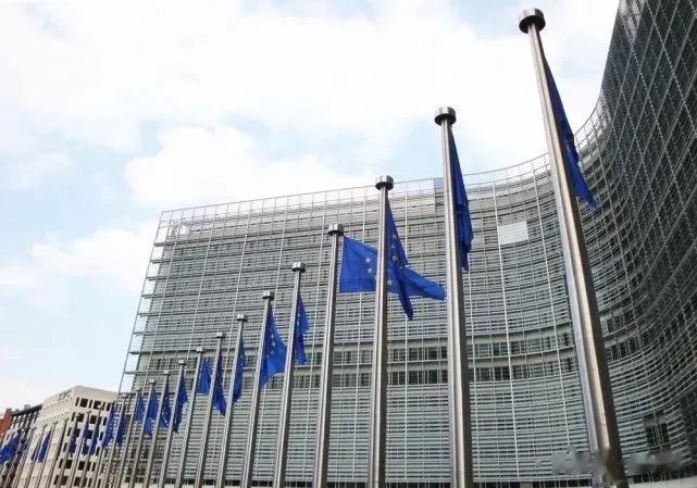 比俄罗斯更难对付，美国最大强敌浮出水面，两艘核航母已现身

苏联解体之后，美国一