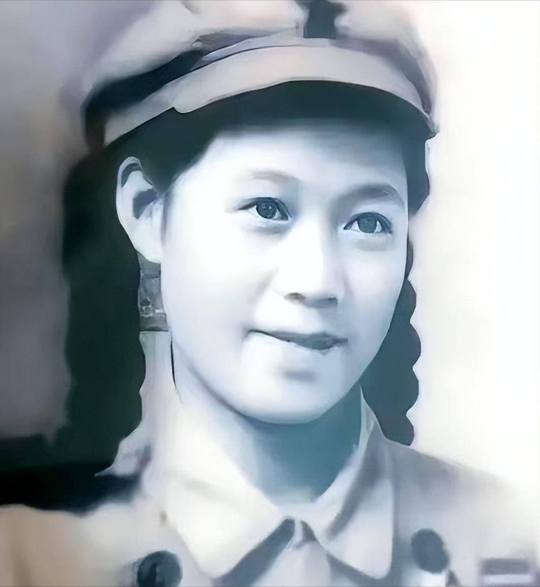 那个跪在坑道里用嘴帮排长排尿的姑娘，是1952年在上甘岭干的，她叫王清珍，那会儿