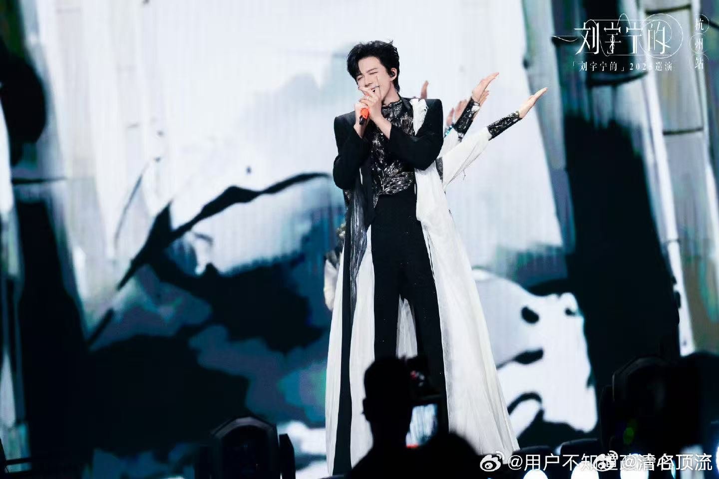 刘宇宁随手一截就好萌 看到刘宇宁你好星期六的预告的时候，我真的是觉得随手一截就是