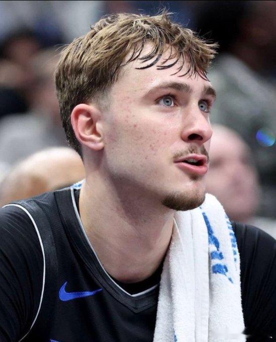 弗拉格未来是你的 上一场对黄蜂49+10，今天对火箭34+12+5，弗拉格生涯第