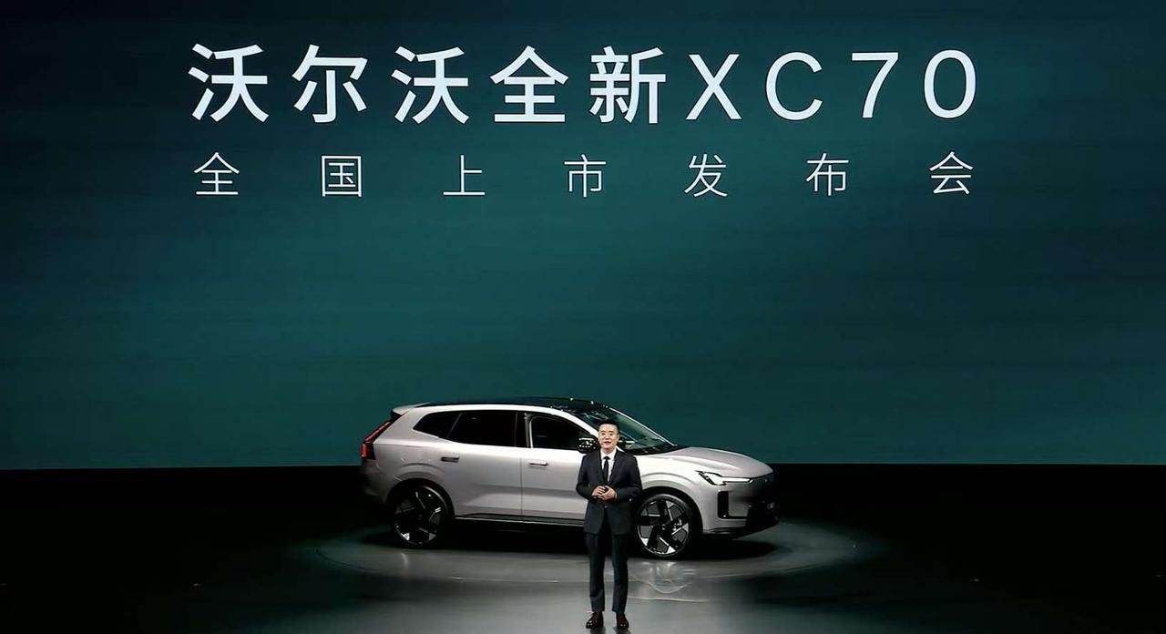 要买豪华SUV，很多人第一反应还是绕不开沃尔沃全新XC70和宝马X3。尤其是沃尔