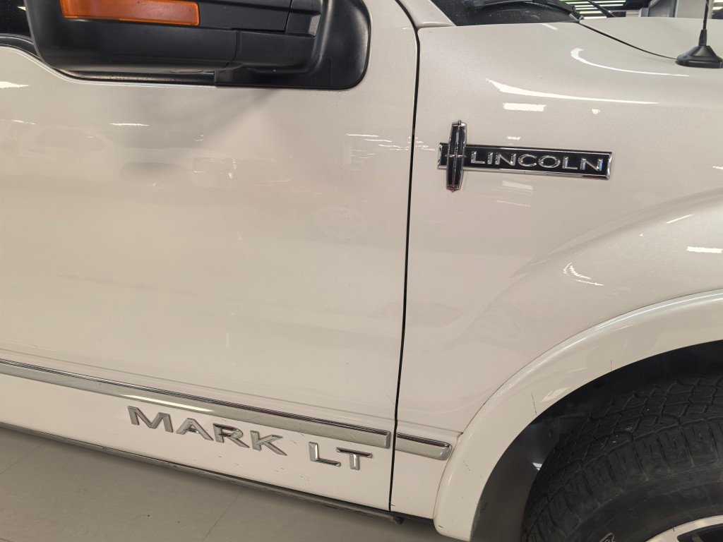 好车分享 挂林肯车标的F150 Mark LT 这车头一次见 要不是今日相见 已