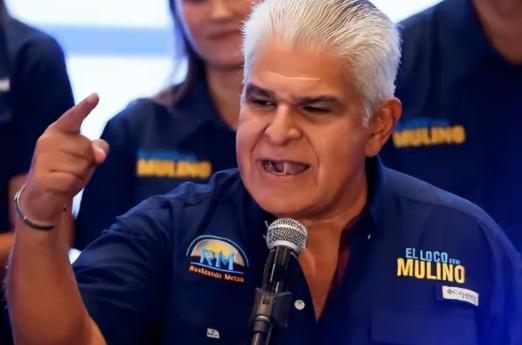 巴拿马还是玩砸了，并通过各种渠道喊话，可以先把港口还回来。

说白了，巴拿马这出