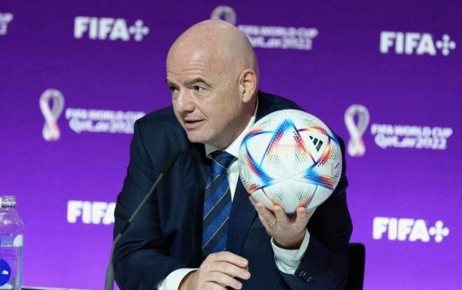 印度14亿人硬是拖到法院也不签，FIFA脸都绿了；中国更狠，6000万美元一口气