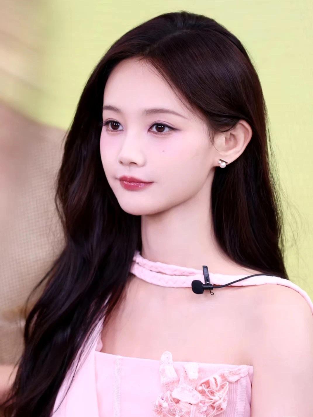 谁说李一桐不美的，我不服 ​​​