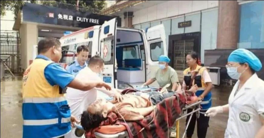 缅甸掸邦北部贵慨镇龙潭村一名男性误将杀虫剂当综合解毒剂服下后中毒。
据了解，8月