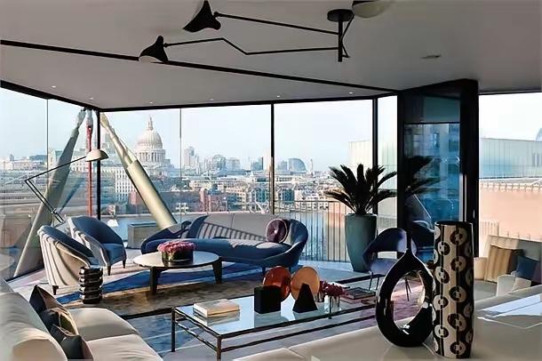 英国出手了。一名中国公民，在伦敦的85套房产，总价值8100万英镑，约7.38亿