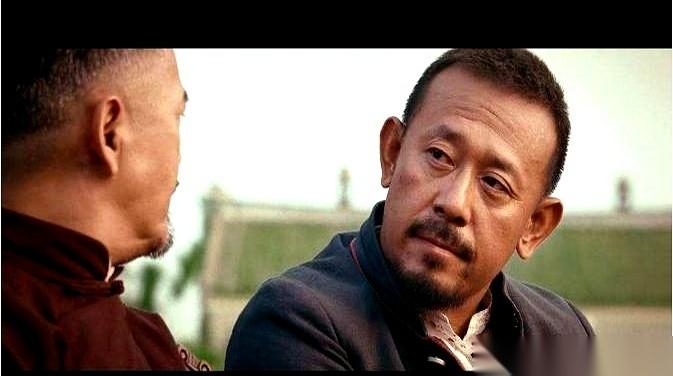 107个刚踏入社会的应届生被连哄带骗扫地出门，临了还拿背调来威胁。
够恶心了吧？