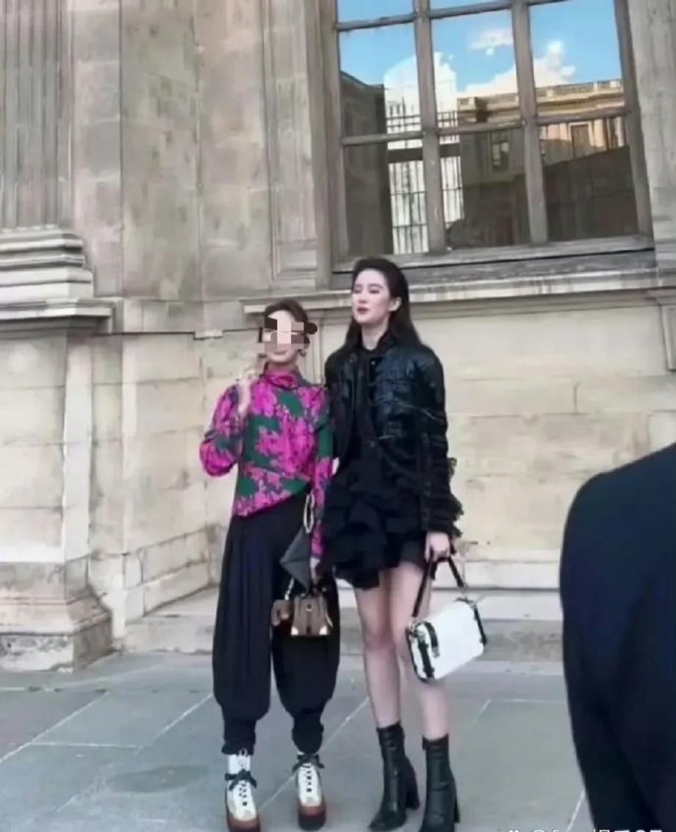 第一次对刘亦菲和钟楚曦的身高有了新的认知 ​​​