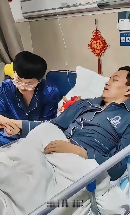 友谊地久天长！河南33岁独生子突发脑梗瘫倒22小时，父母早就离世了，小他10岁好