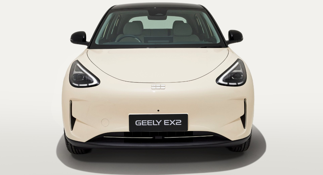 吉利EX2泰国售价 吉利EX2（星愿）在泰国的售价公布为399,990至429,