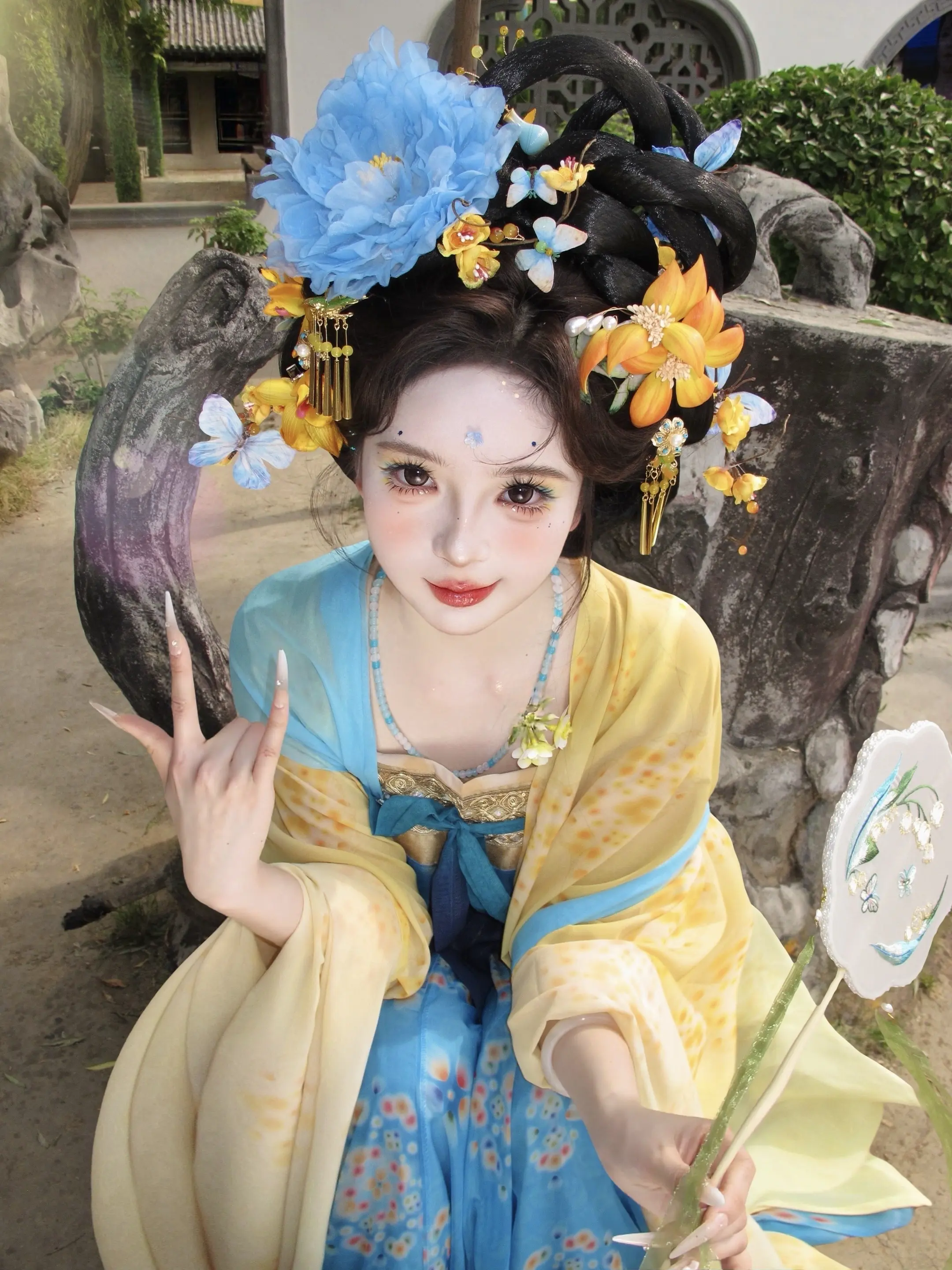 华贵黄系古风，今日当个温婉大小姐✨