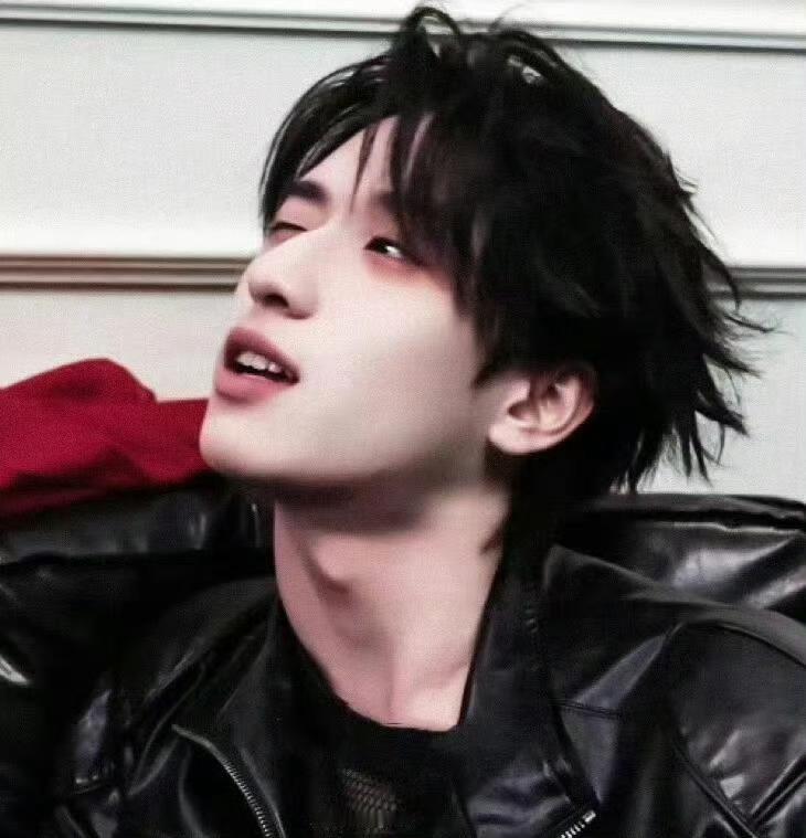 楼内唯一真鬼塑的权威🥲严浩翔楼内唯一鬼塑