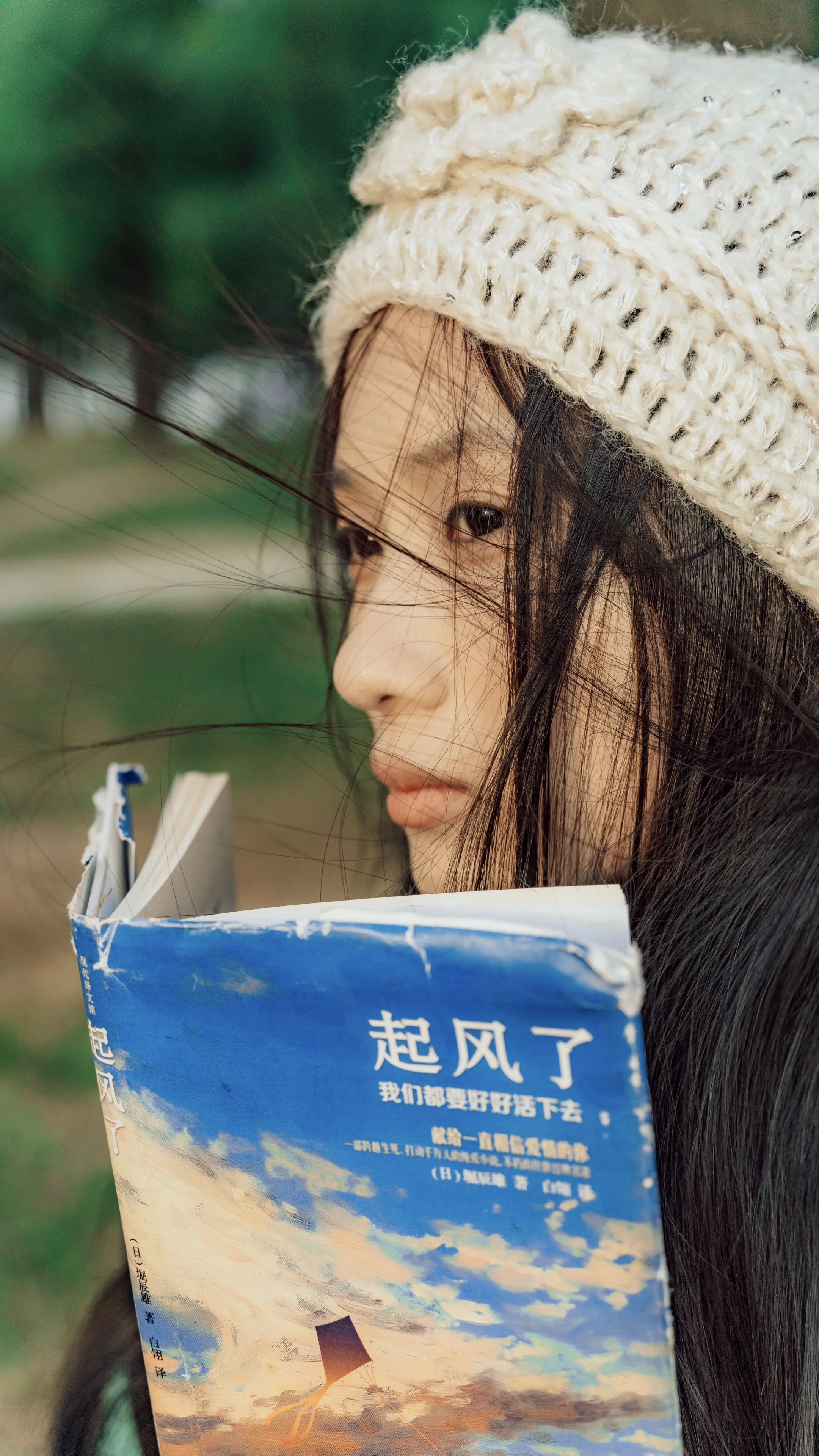 佛山宝藏拍照打卡地，林间逐风夕下翩跹。佛山平步村｜下午四点人像拍照打卡...