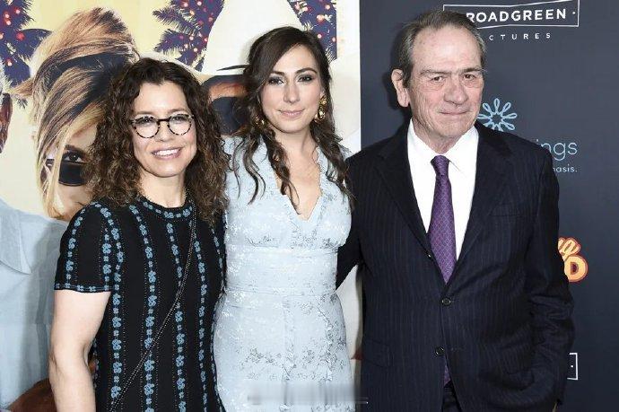 汤米李琼斯女儿去世据台湾联合报消息，好莱坞男星汤米·李·琼斯女儿维多利亚·琼斯于