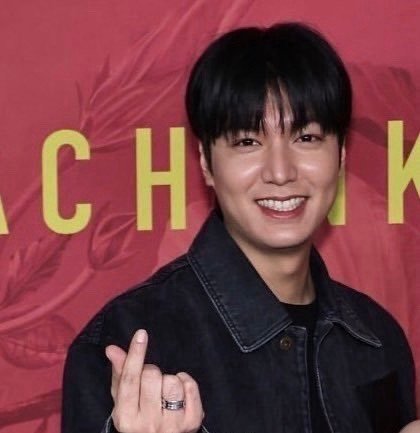 李敏镐的最新活动G社生图，这个状态如何？他还能重回颜值巅峰吗？ ​​​